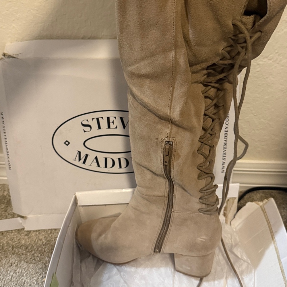 Steve Madden laced Knee-High Suede Boots